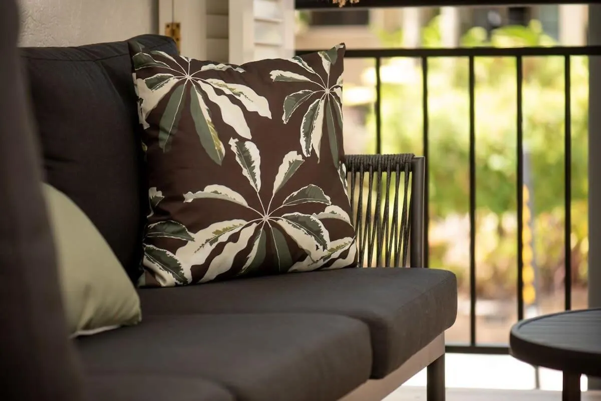 Apartment The Nest Cairns - 4 Pools Bbq & Resort