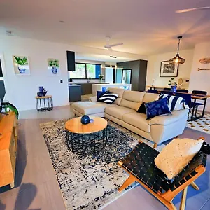 Valle Vista Luxury Apartment